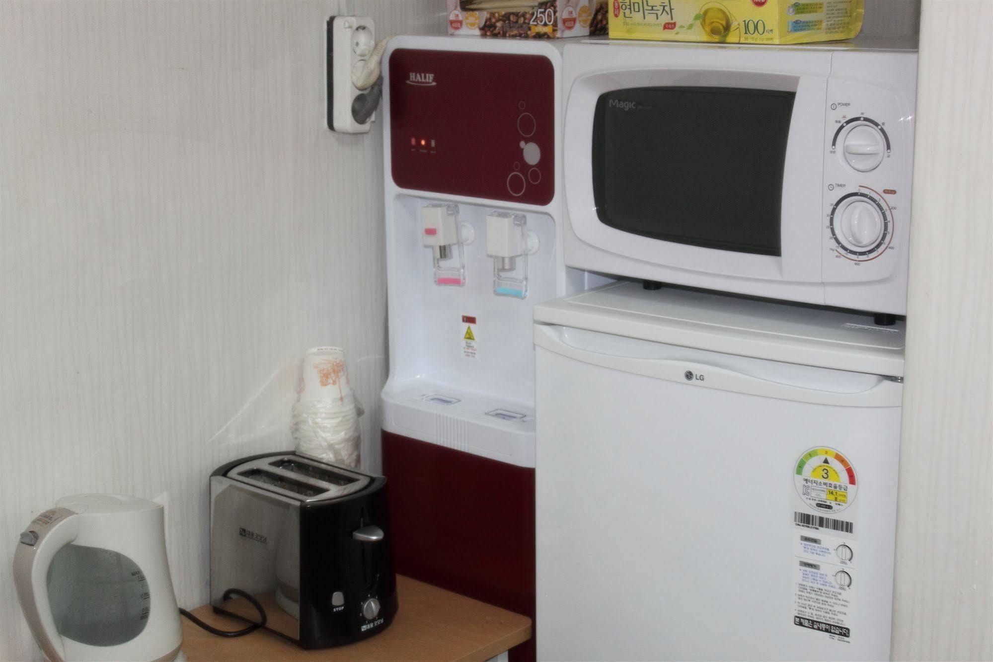 Dongdaemun Guesthouse Сеул Екстериор снимка